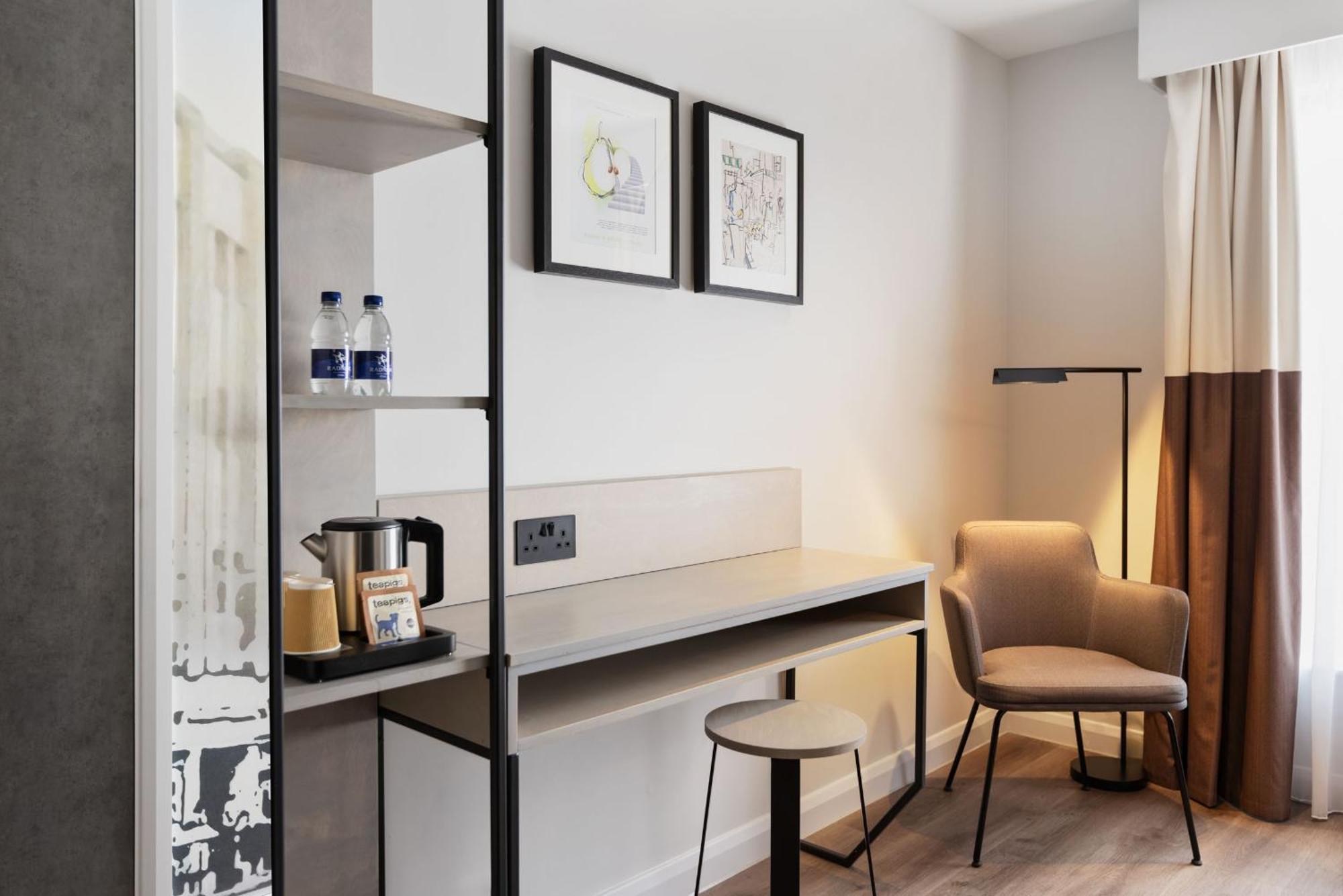Spark By Hilton London רומפורד מראה חיצוני תמונה