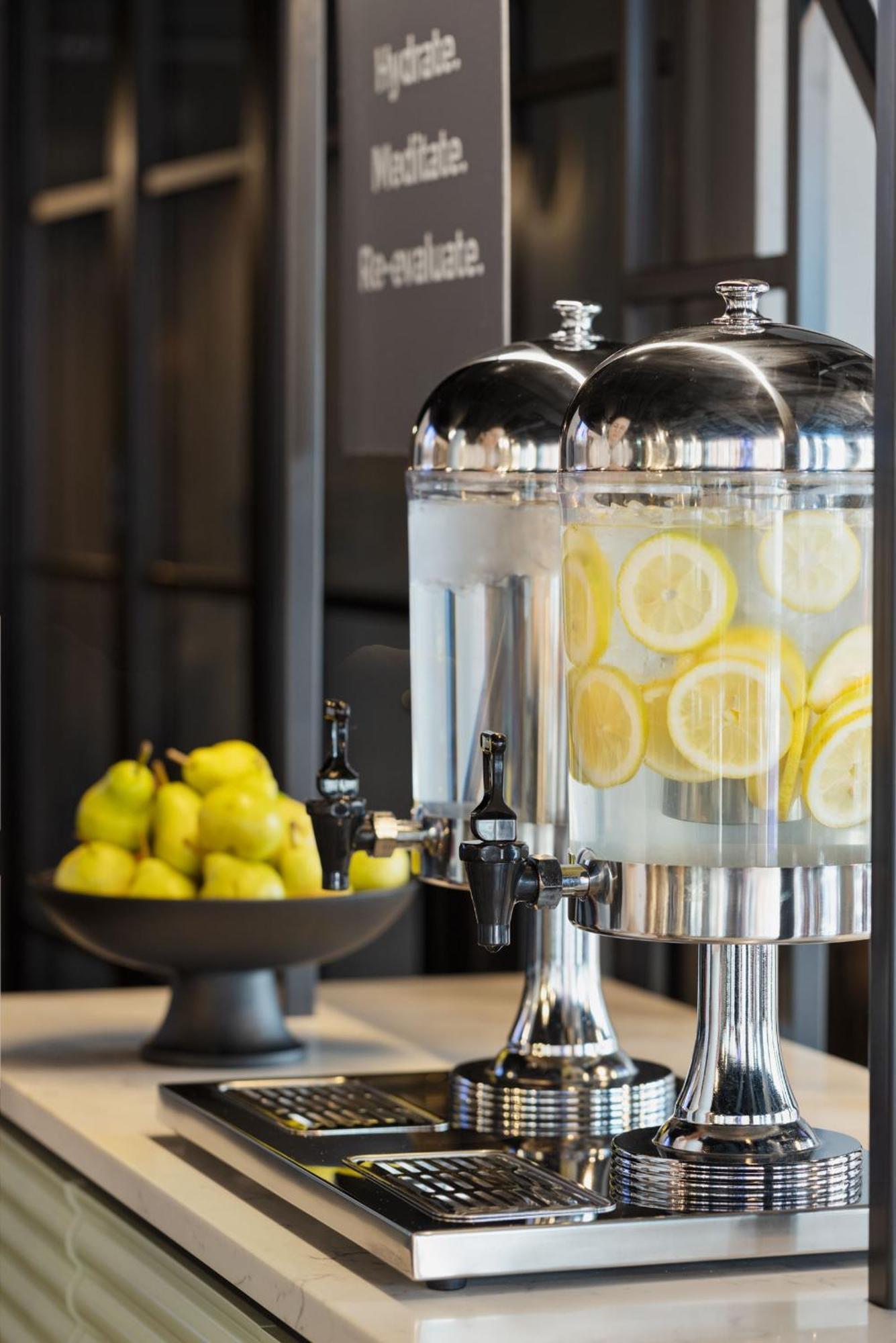Spark By Hilton London רומפורד מראה חיצוני תמונה