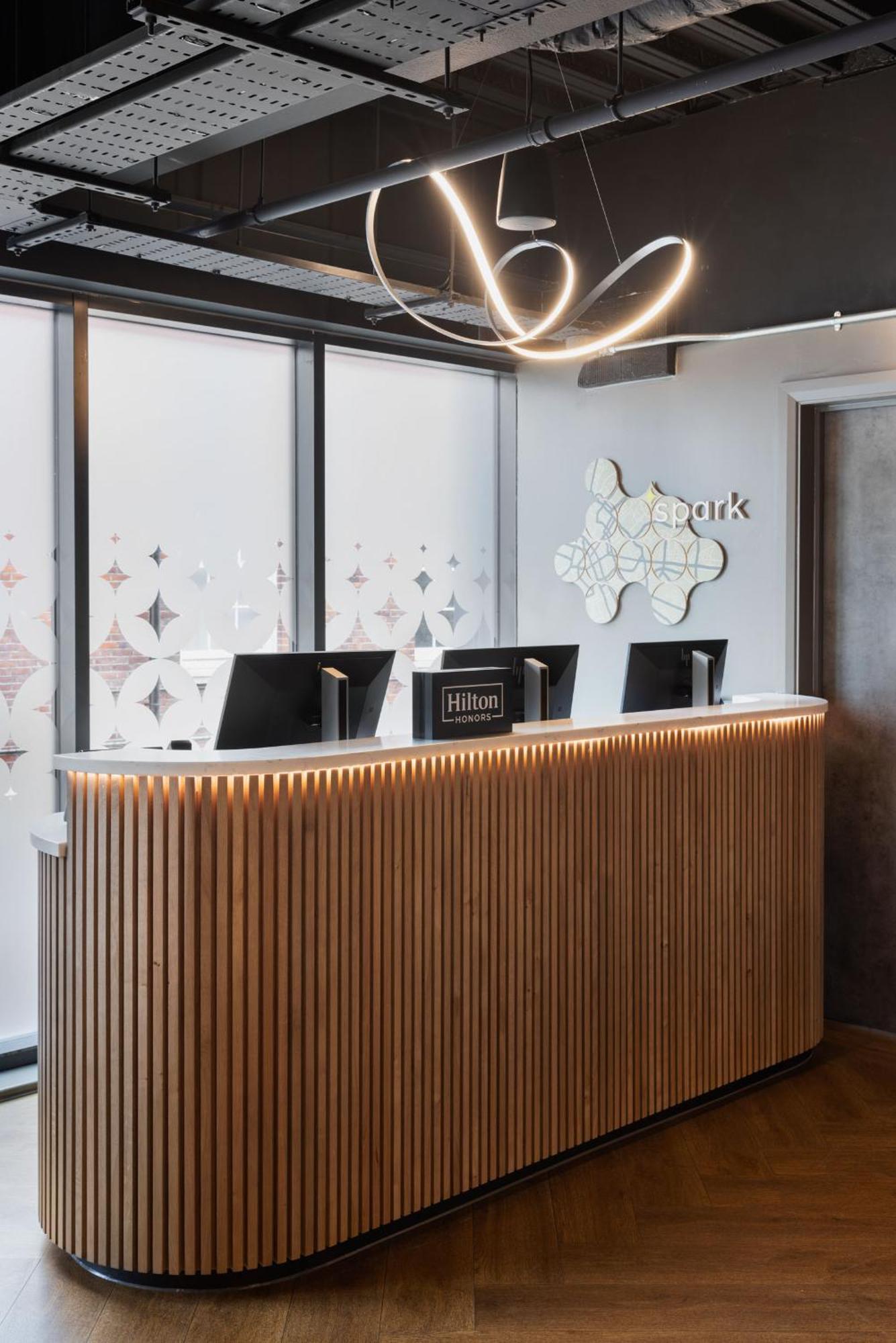 Spark By Hilton London רומפורד מראה חיצוני תמונה