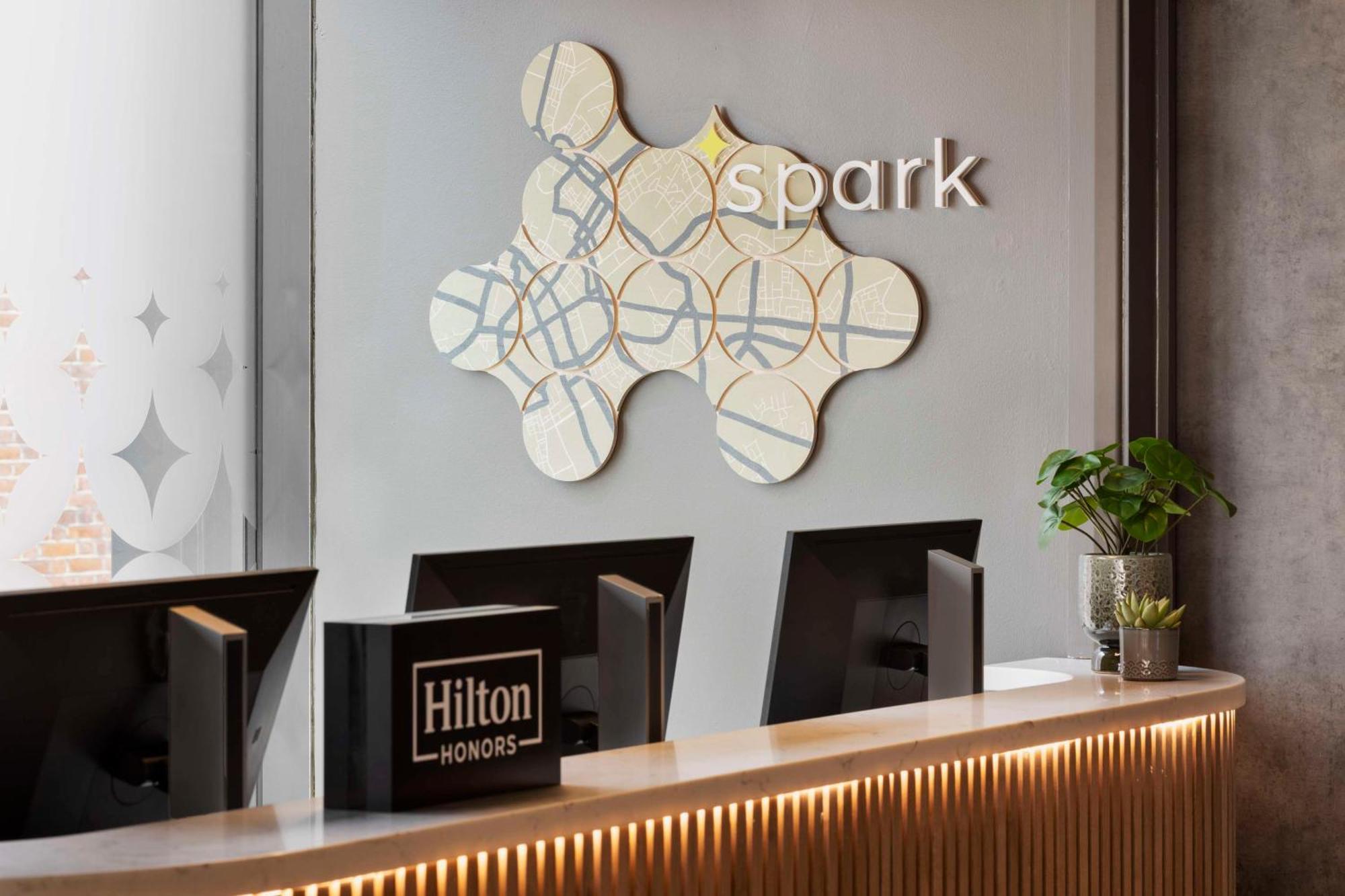 Spark By Hilton London רומפורד מראה חיצוני תמונה