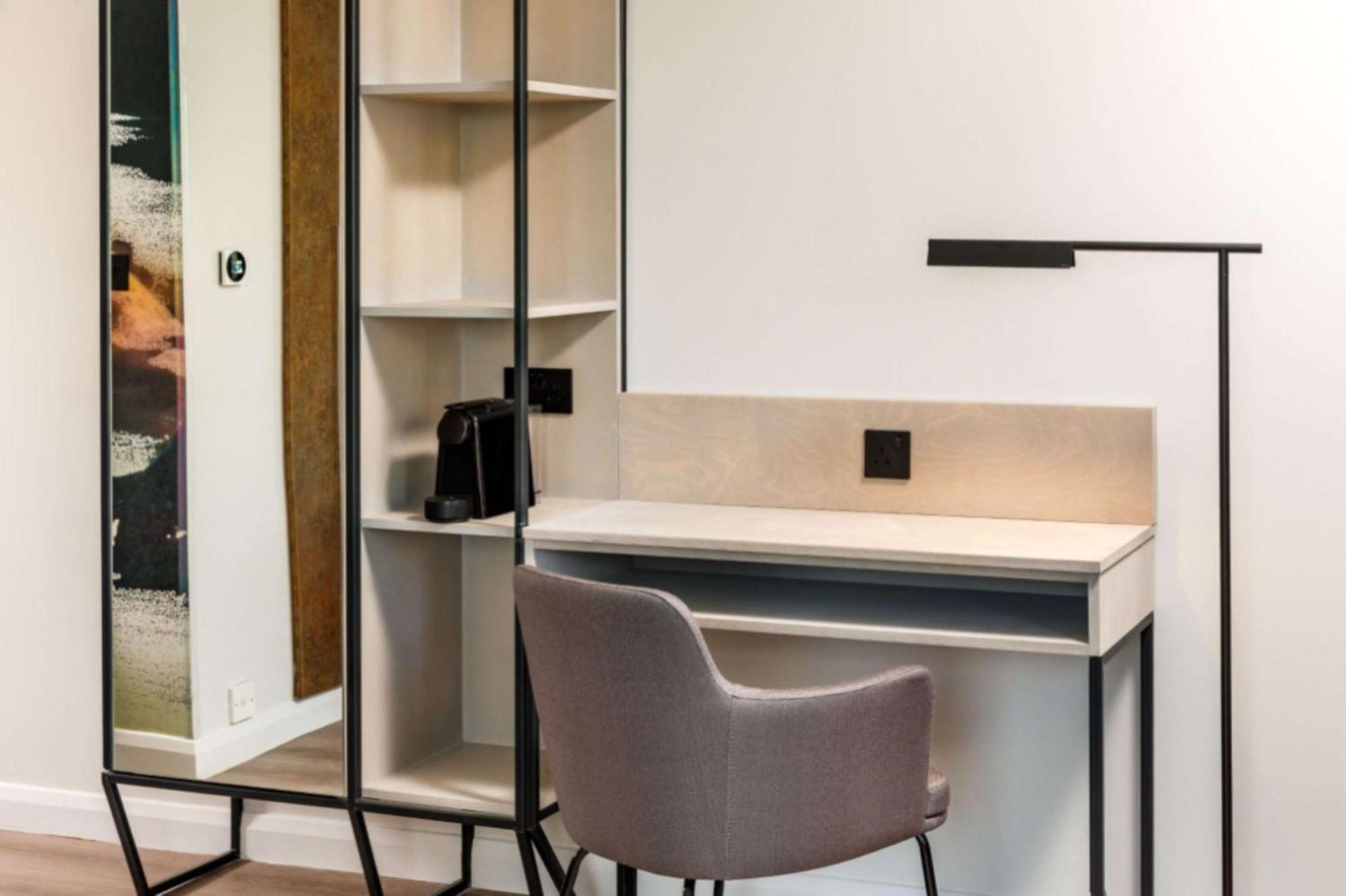 Spark By Hilton London רומפורד מראה חיצוני תמונה